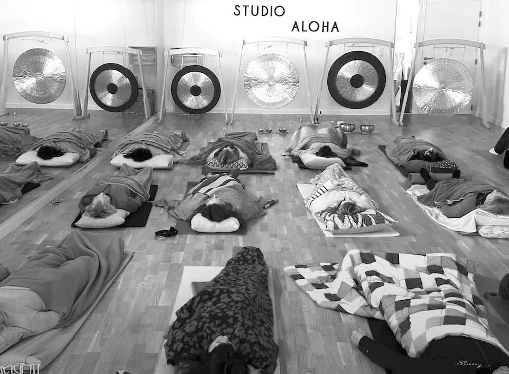 bain de gongs collectif studio aloha relaxation